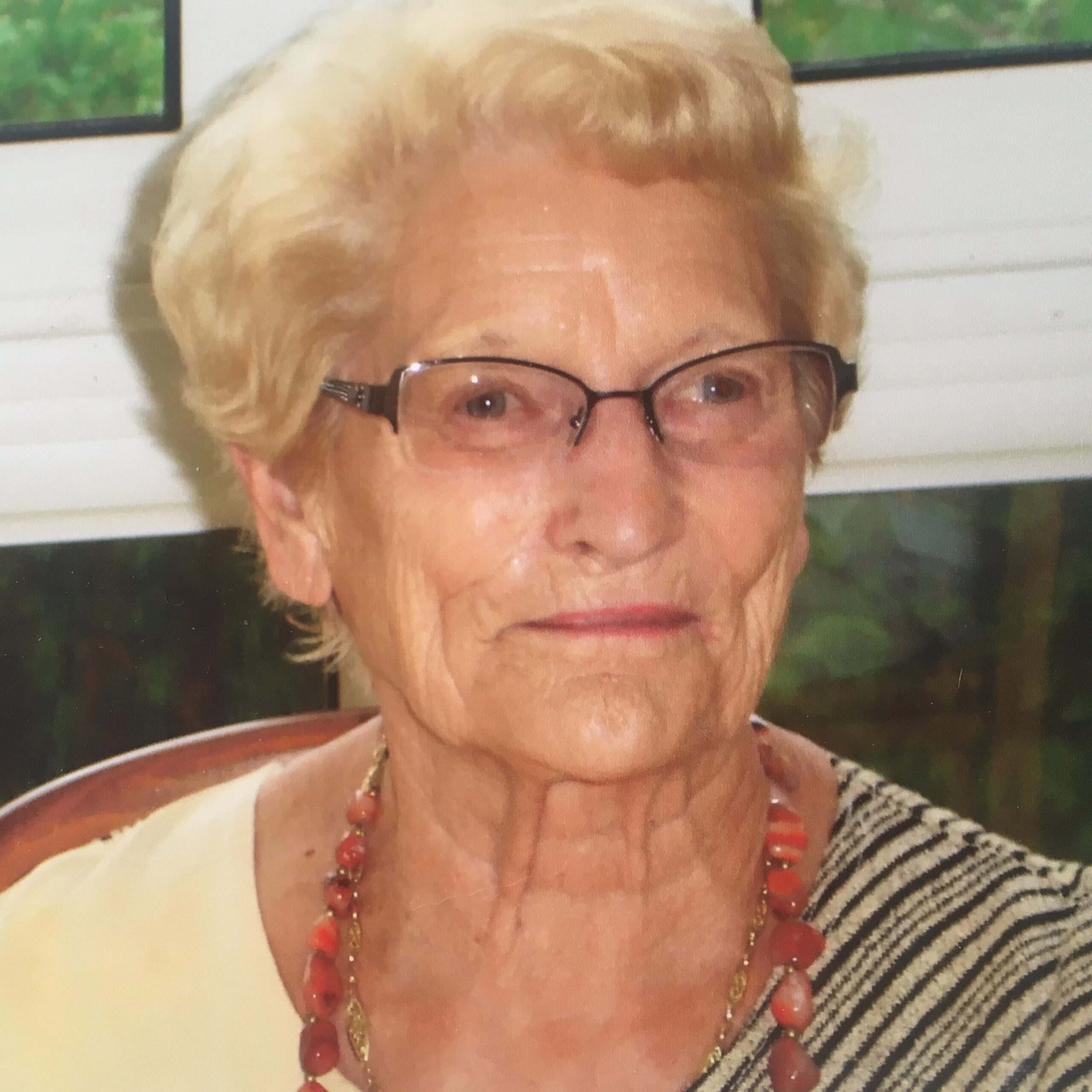 Photo de Madame Micheline Veyrat